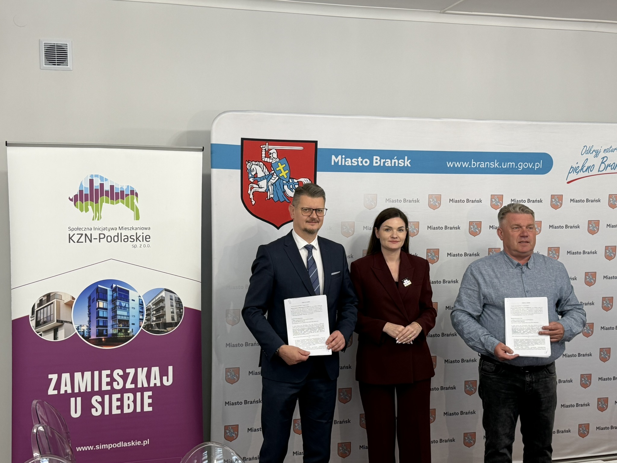 Podpisanie umowy na budowę budynku mieszkalnego w Brańsku